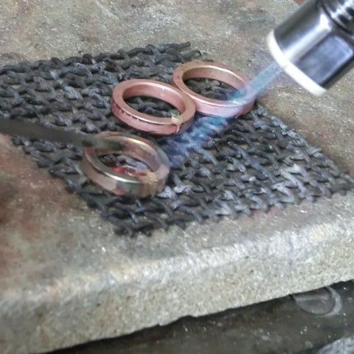 Ringe l&ouml;ten
