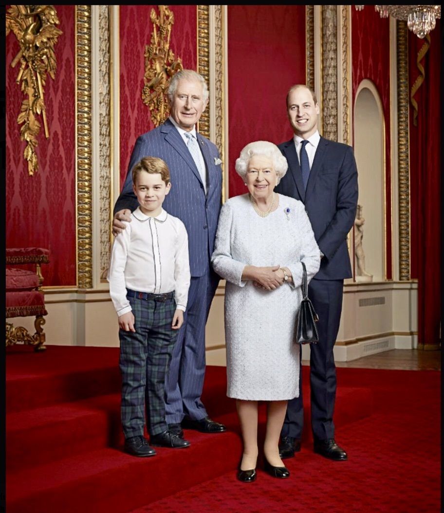 britische K&ouml;nigsfamilie als Wachsfigur
